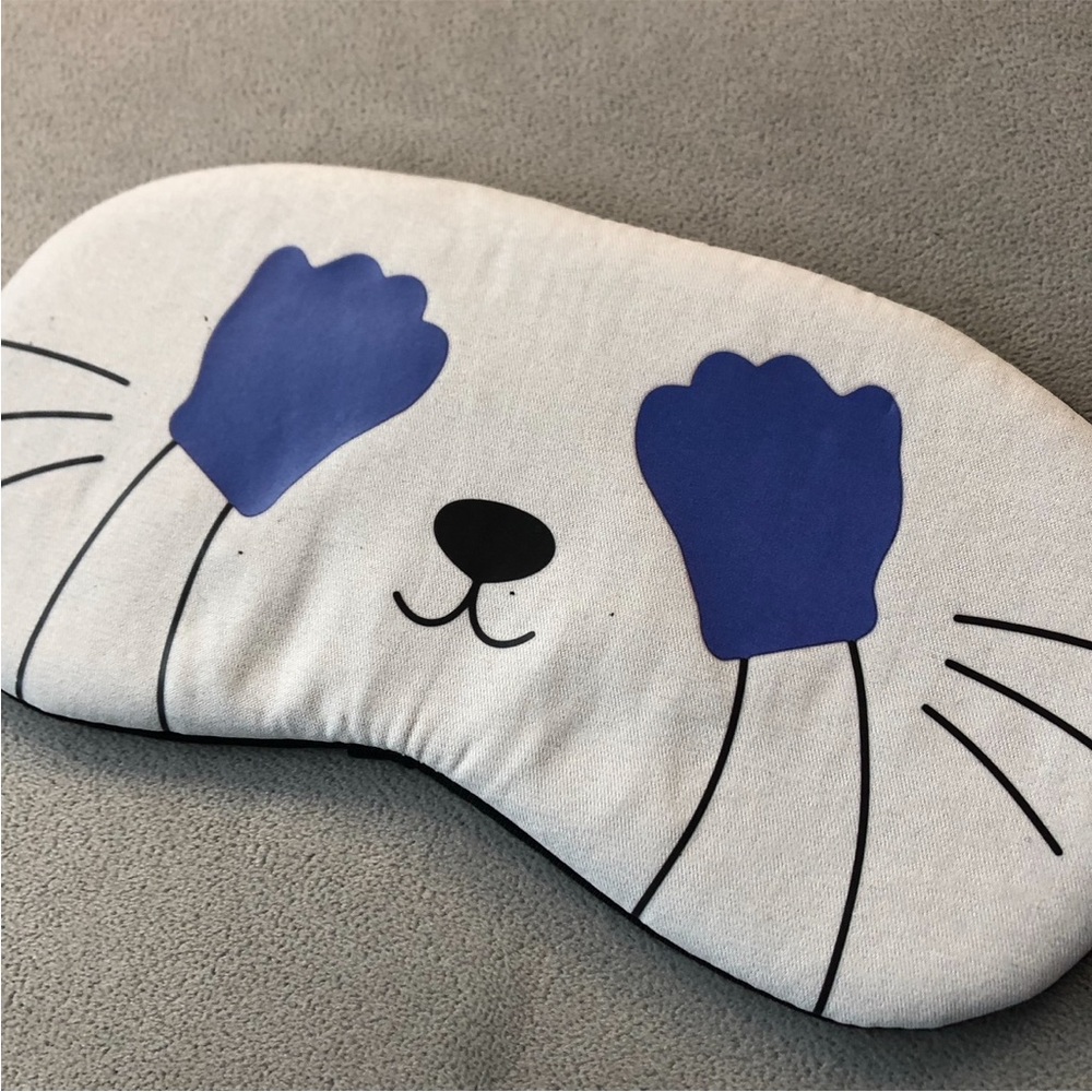 Peek-A-Boo Cat Sleep Mask ~ Brand New!